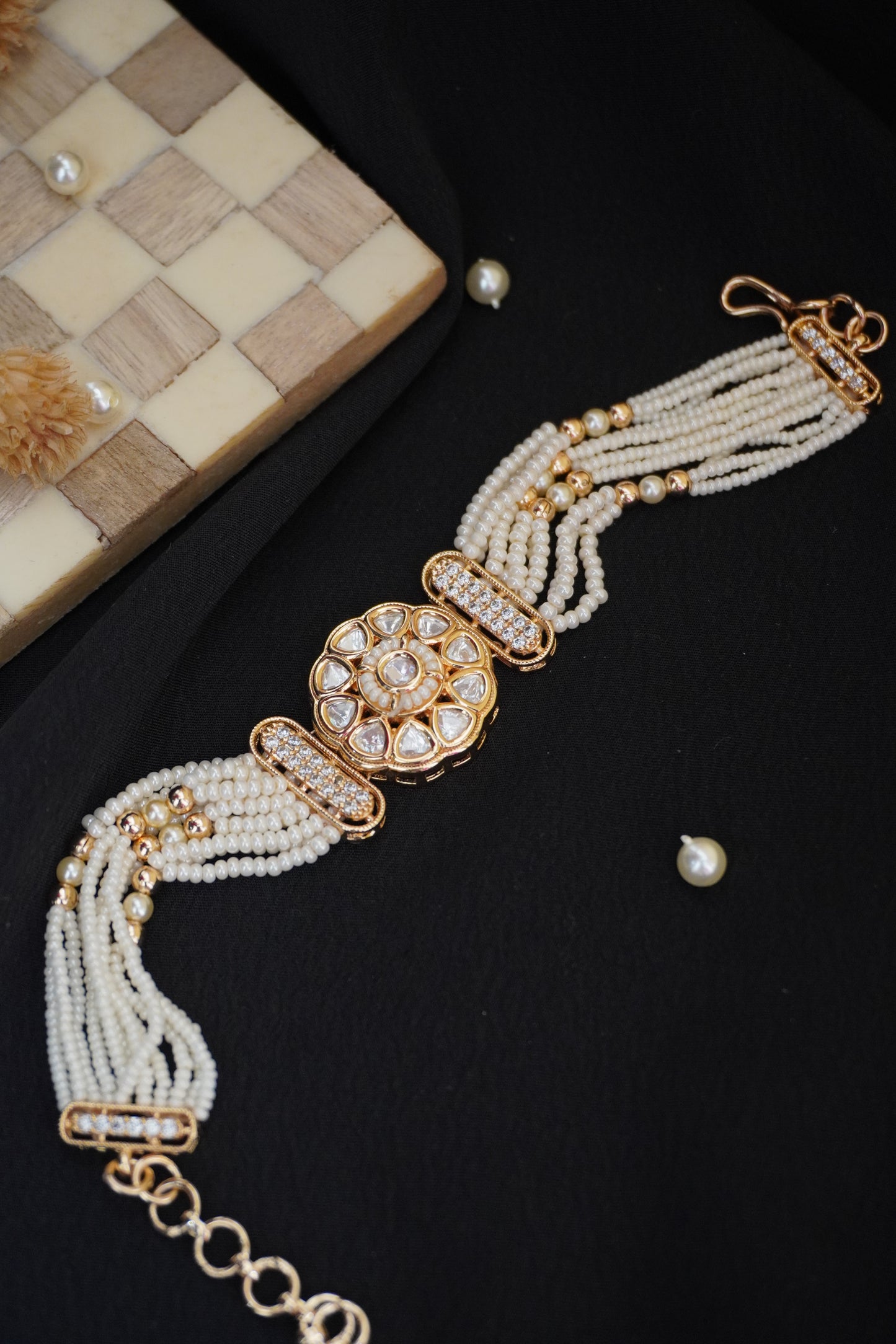 Diana Kundan Pearl Bracelet