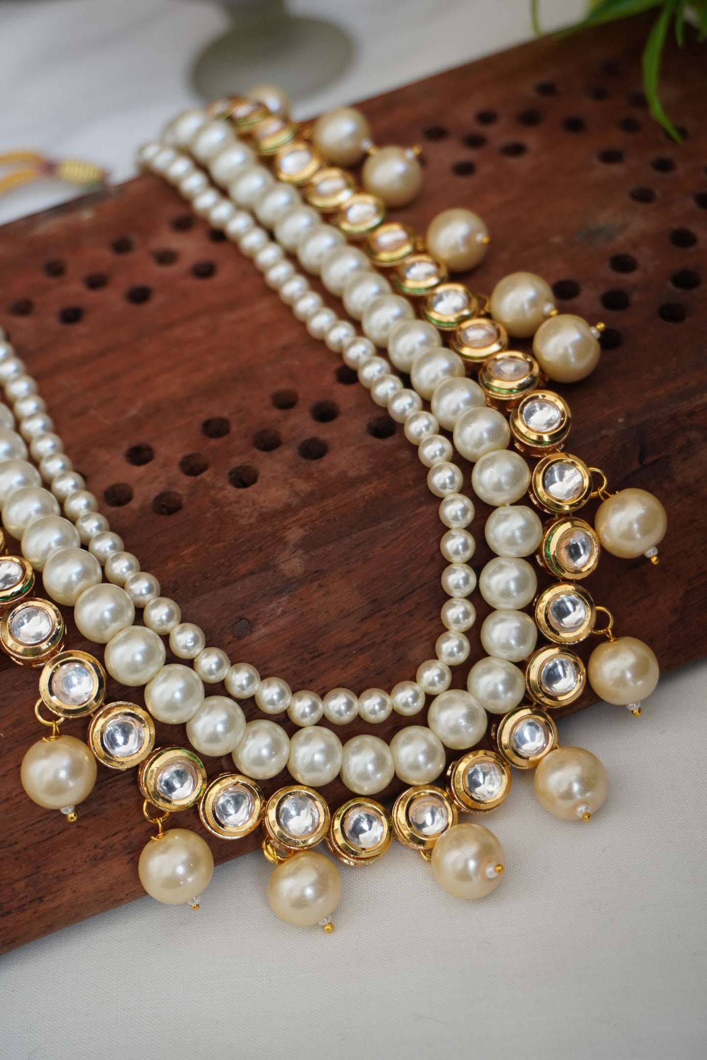 Sundara Kundan and Pearls Necklace