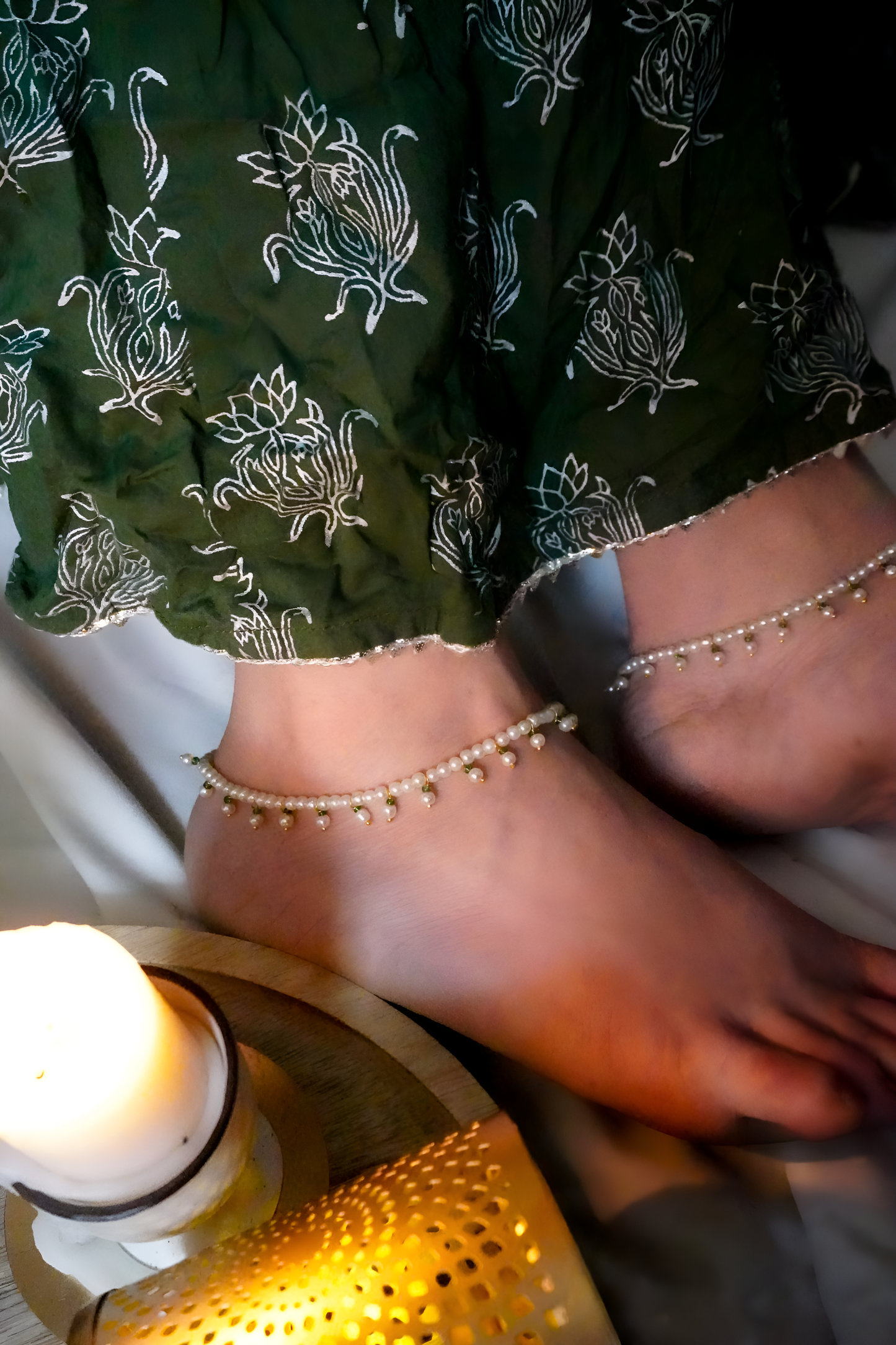 Bloom Pearls Anklets