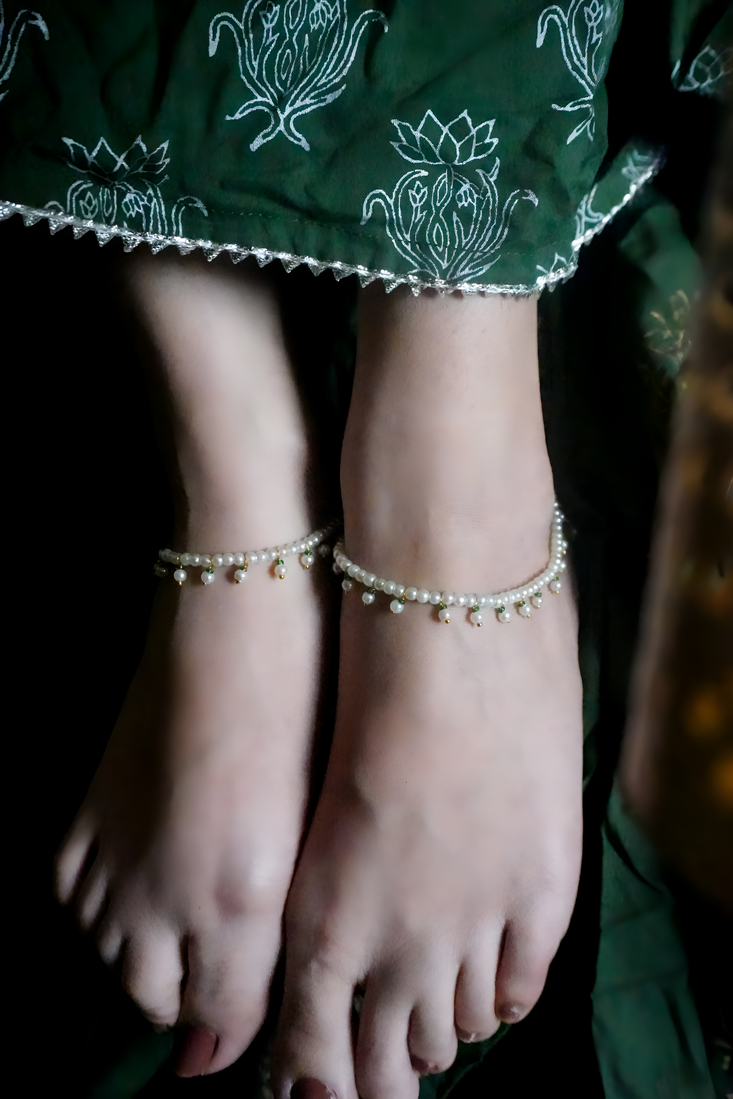 Bloom Pearls Anklets