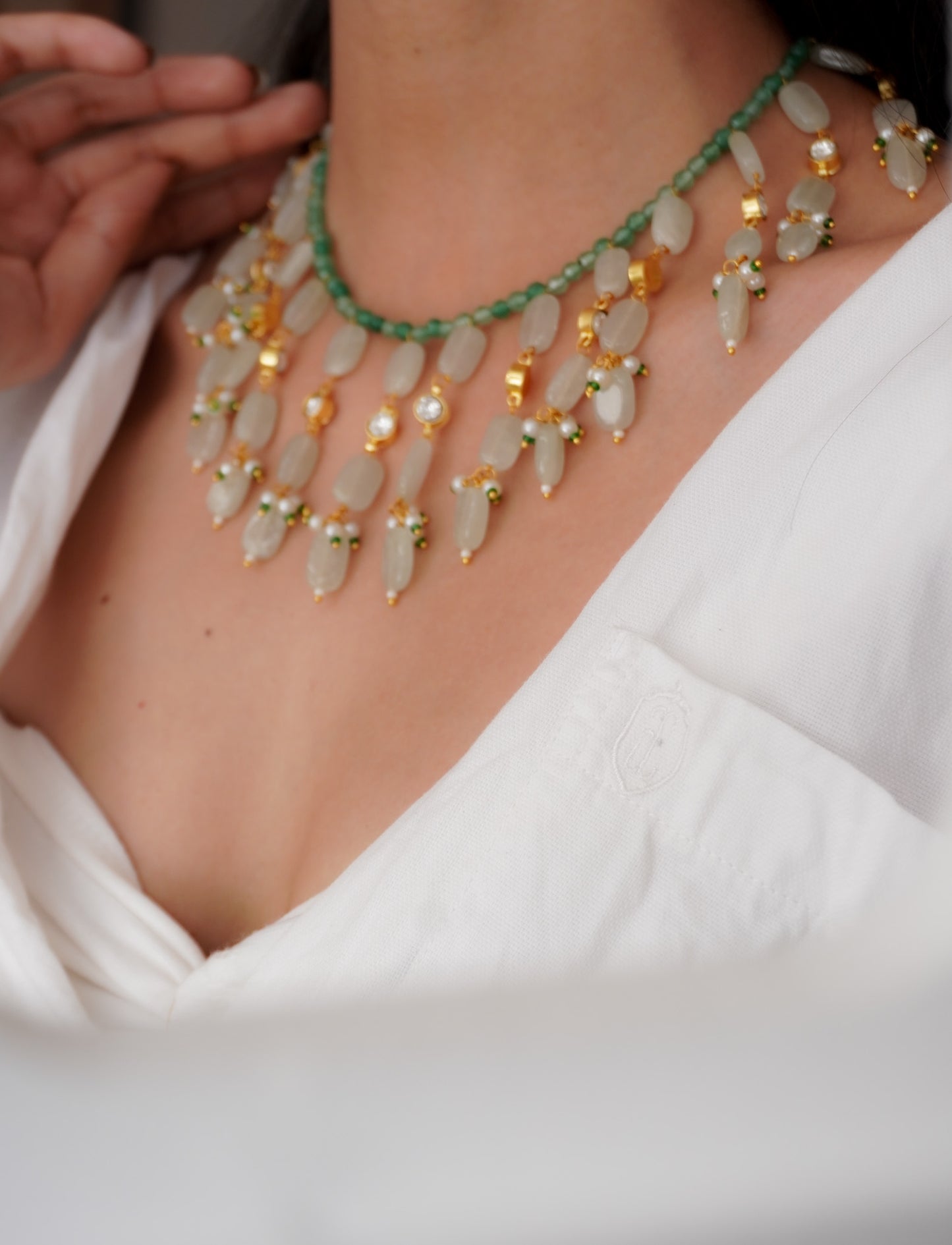 Avira Kundan and Stone necklace