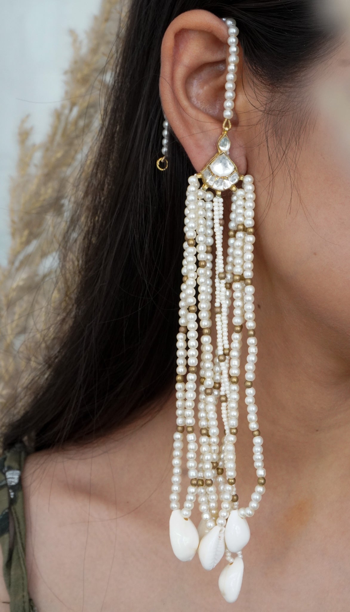 Metali Kundan and Pearls Earrings