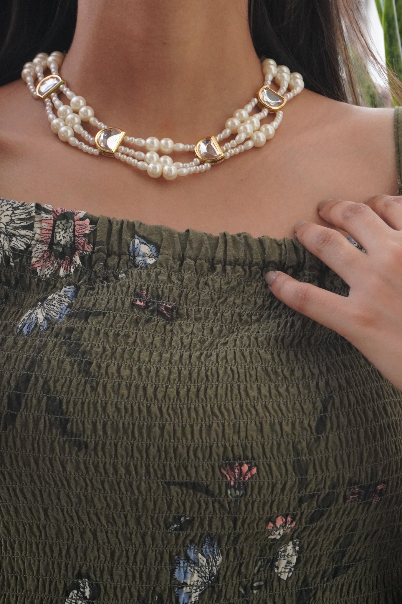 Saanjh Kundan and Pearls Necklace