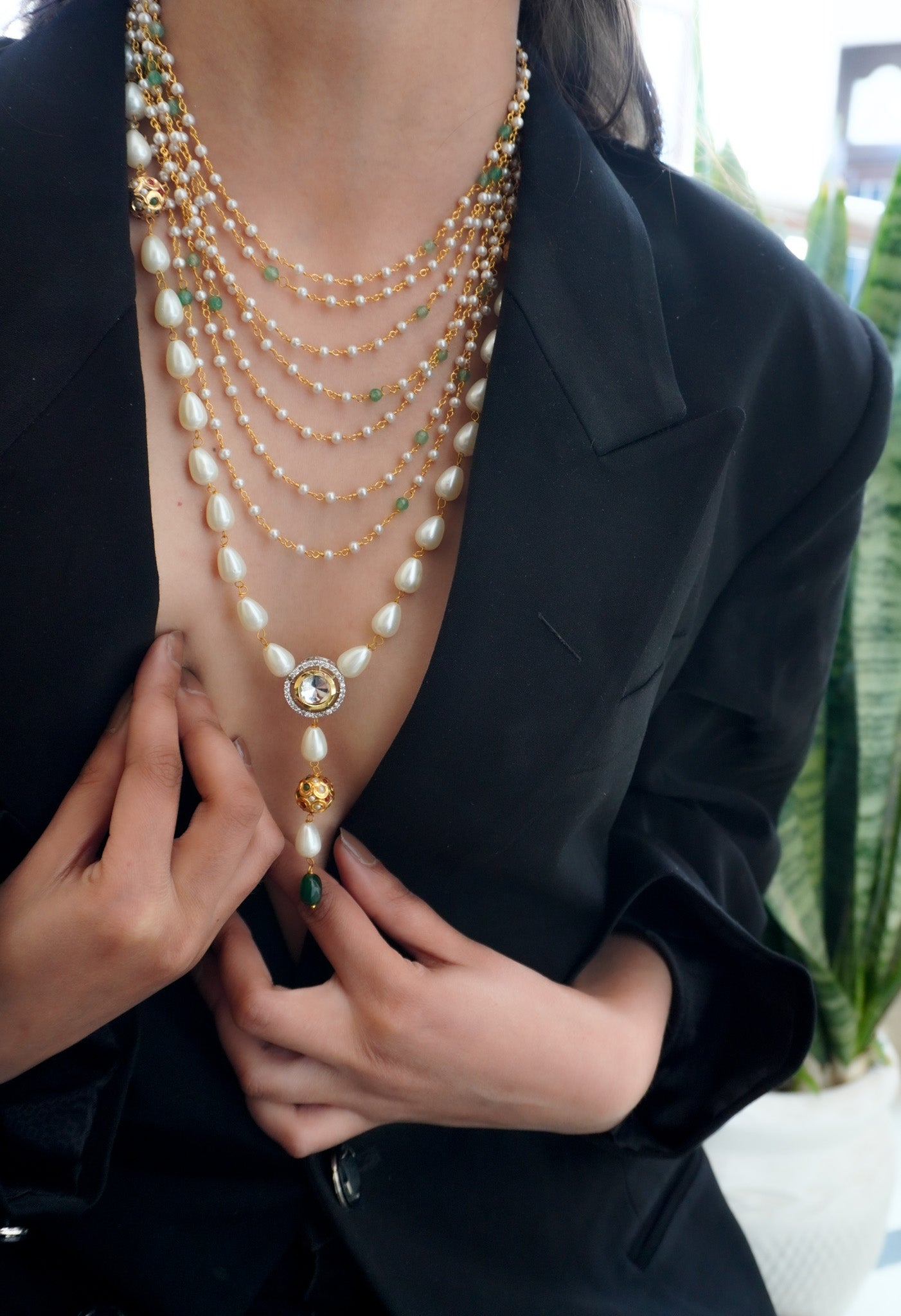 Victorian Grandeur Pearls Necklace