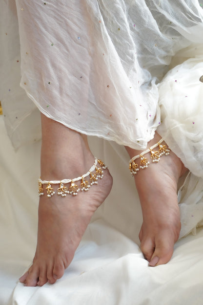 Akansha Kundan anklets