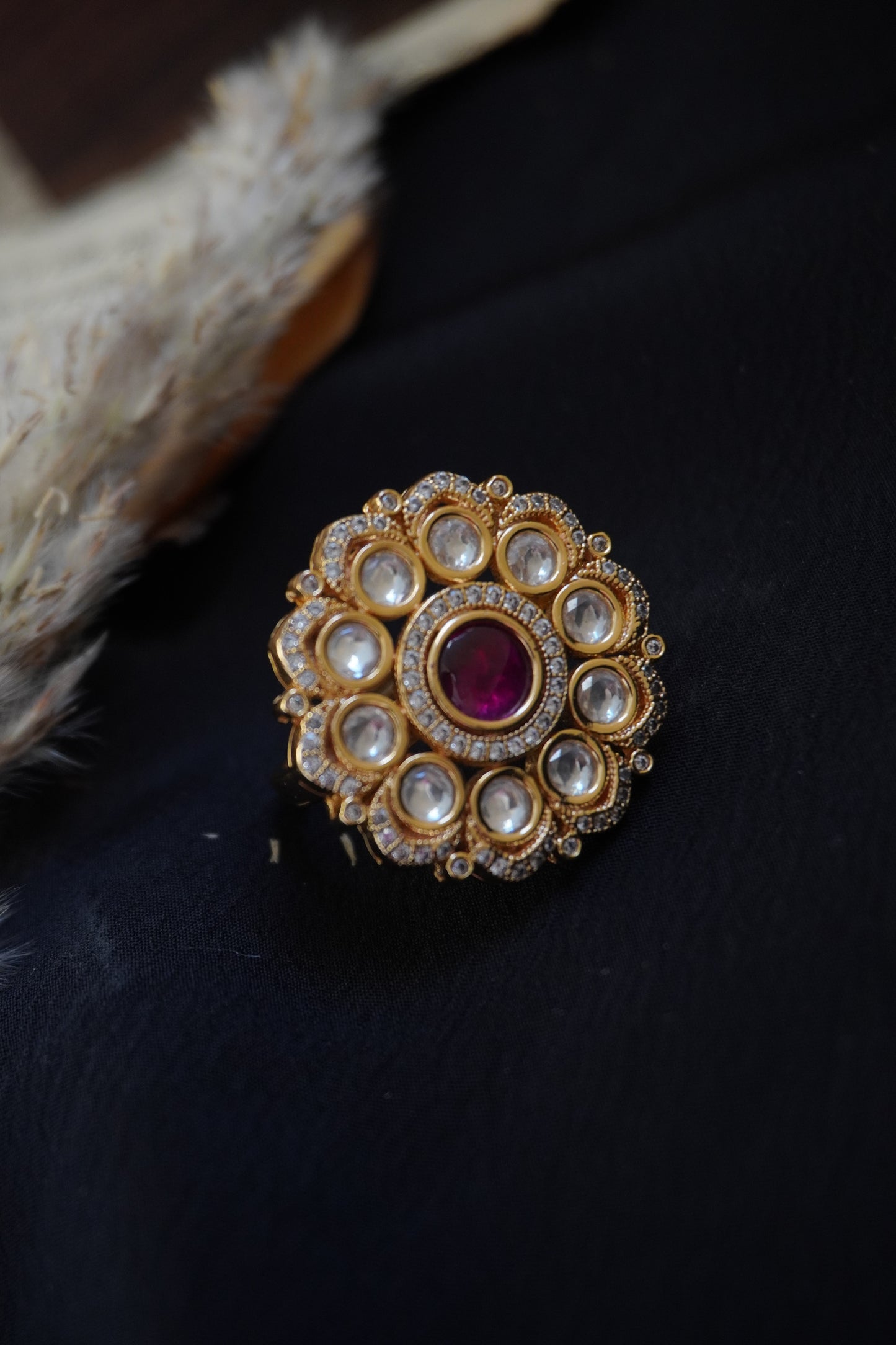 Rajshree Kundan Ring