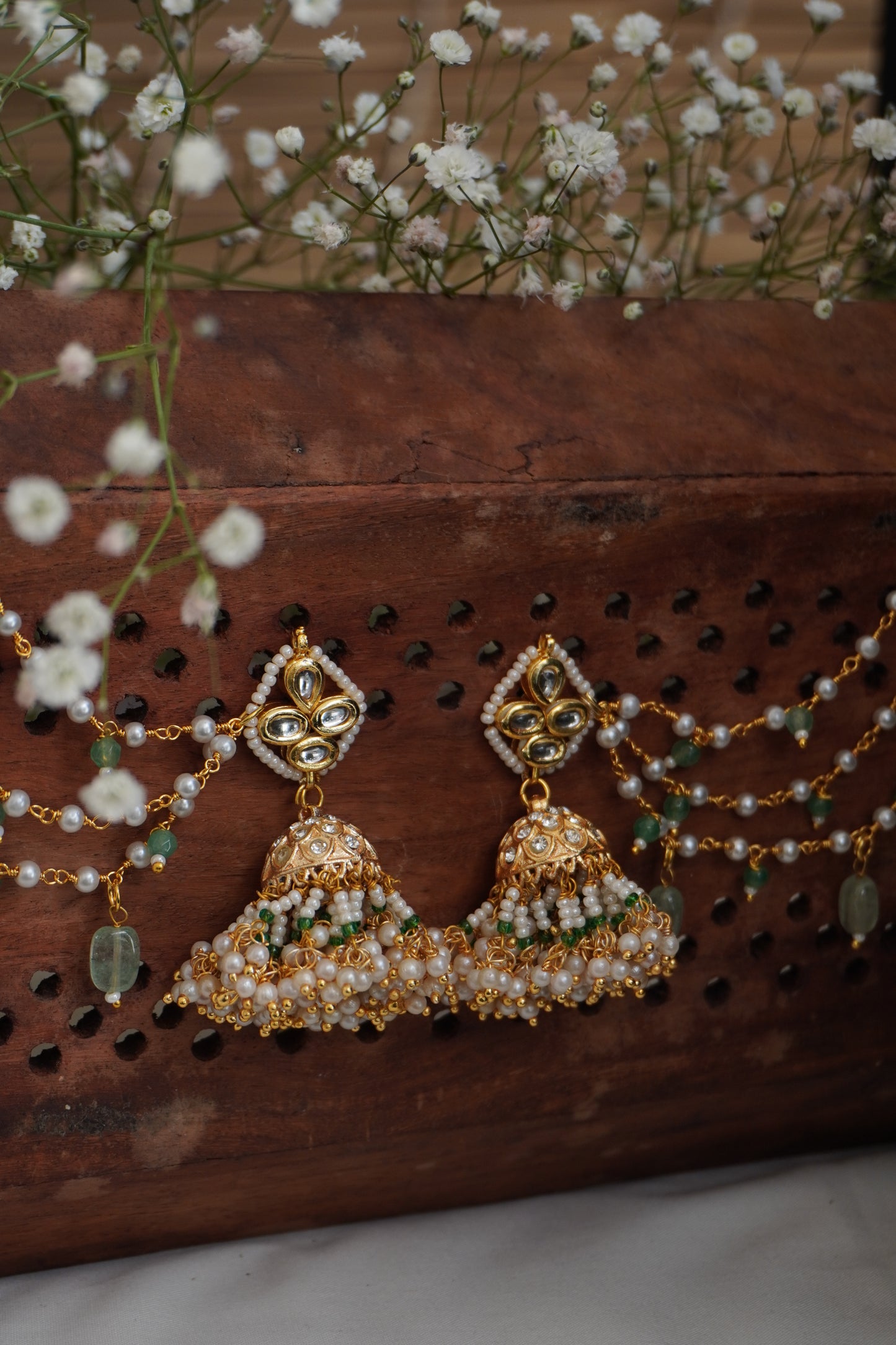Zainit Mint Kundan Jhumka Earrings