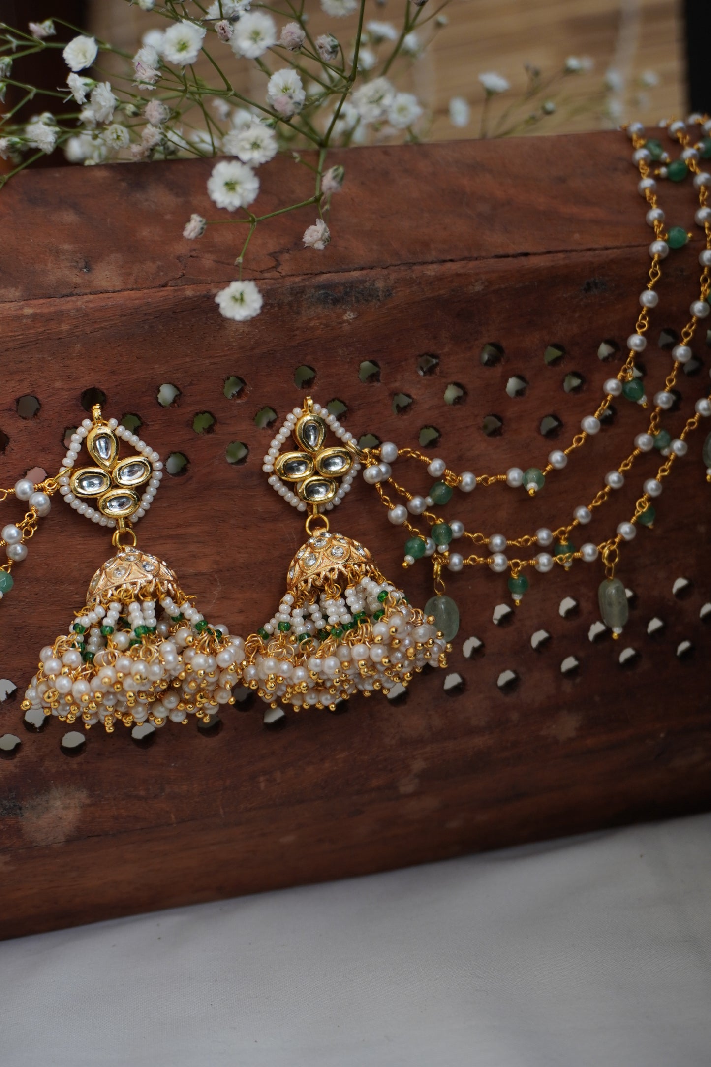 Zainit Mint Kundan Jhumka Earrings