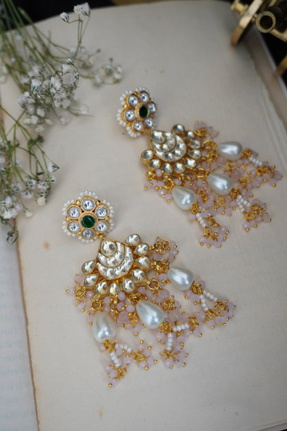 Kavya Kundan and Pearl Earring