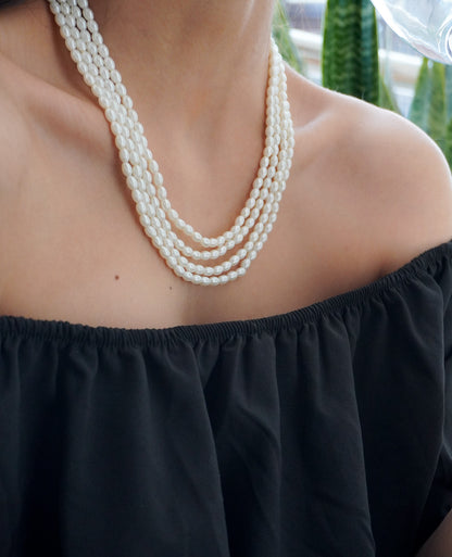 Moonlight Layers Pearls Necklace