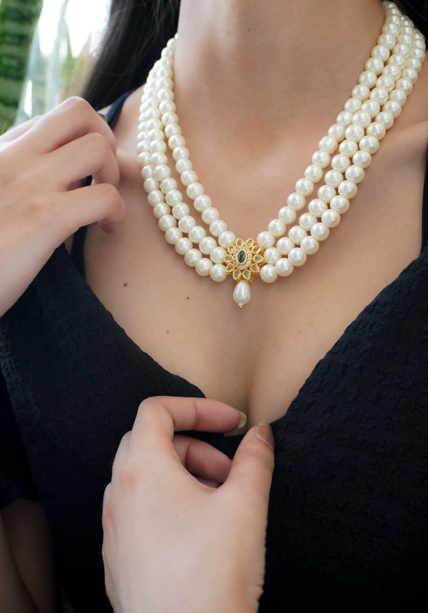 Noorika Kundan and Pearls Necklace