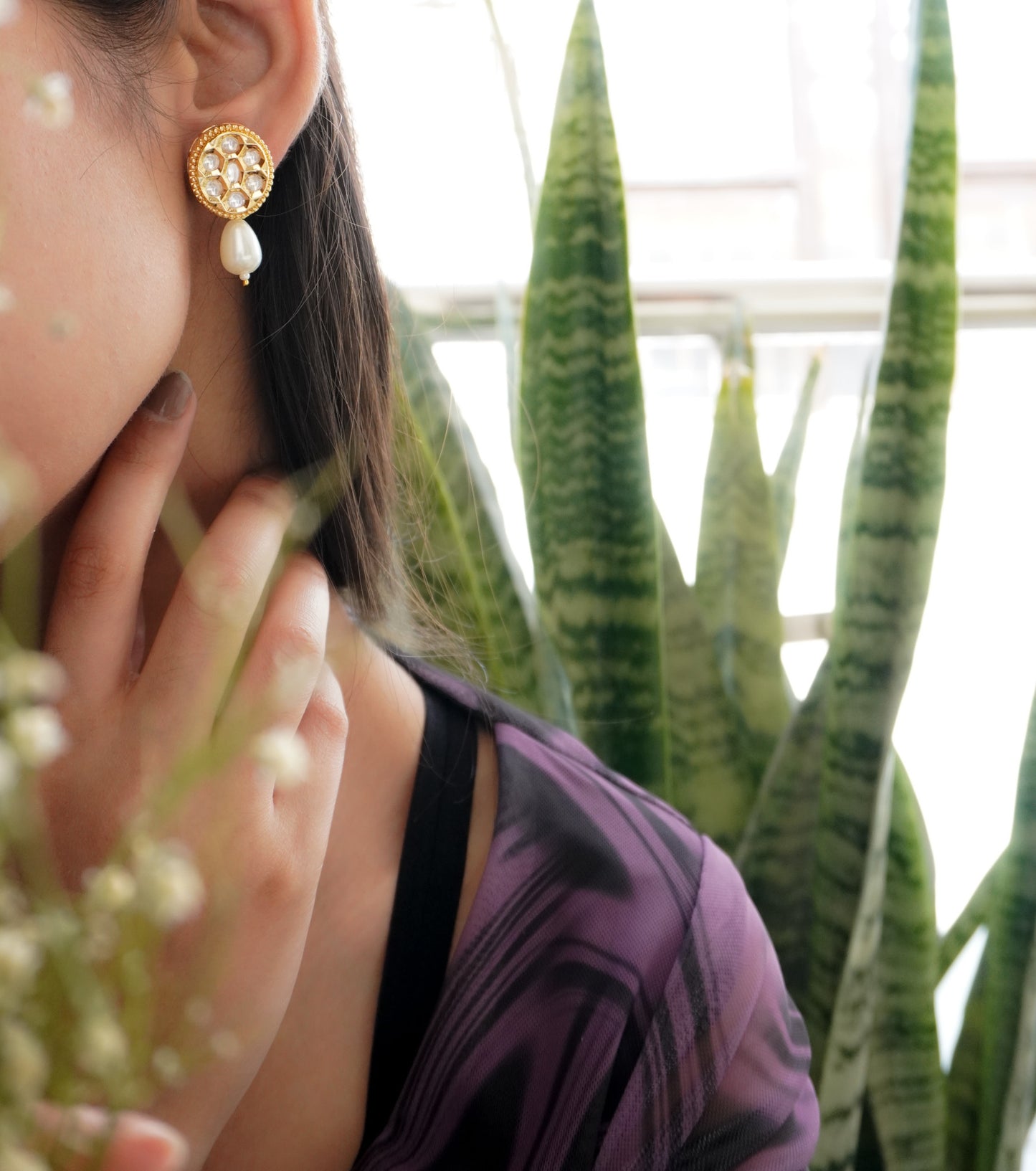 Daarya Kundan Earrings