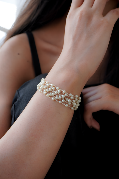 Serene Pearl Bracelet