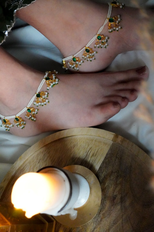 Shaheen Green Kundan and Pearls Anklets