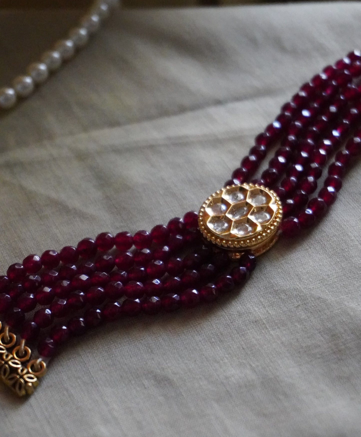 Zarinya Stones and Kundan Necklace