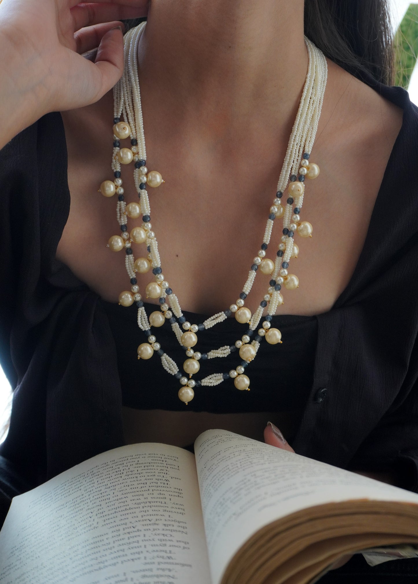 Ruhi Pearls Necklace