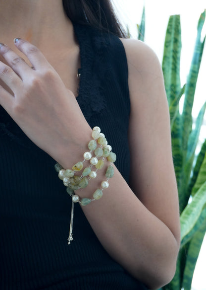 Nuraa Jade and Pearls Bracelet