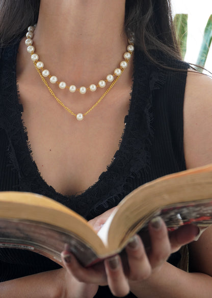 Noorira Pearls Neckalce