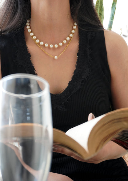 Noorira Pearls Neckalce