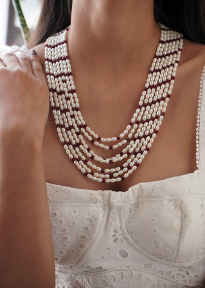 Zeyraan Pearls and Stones Necklace