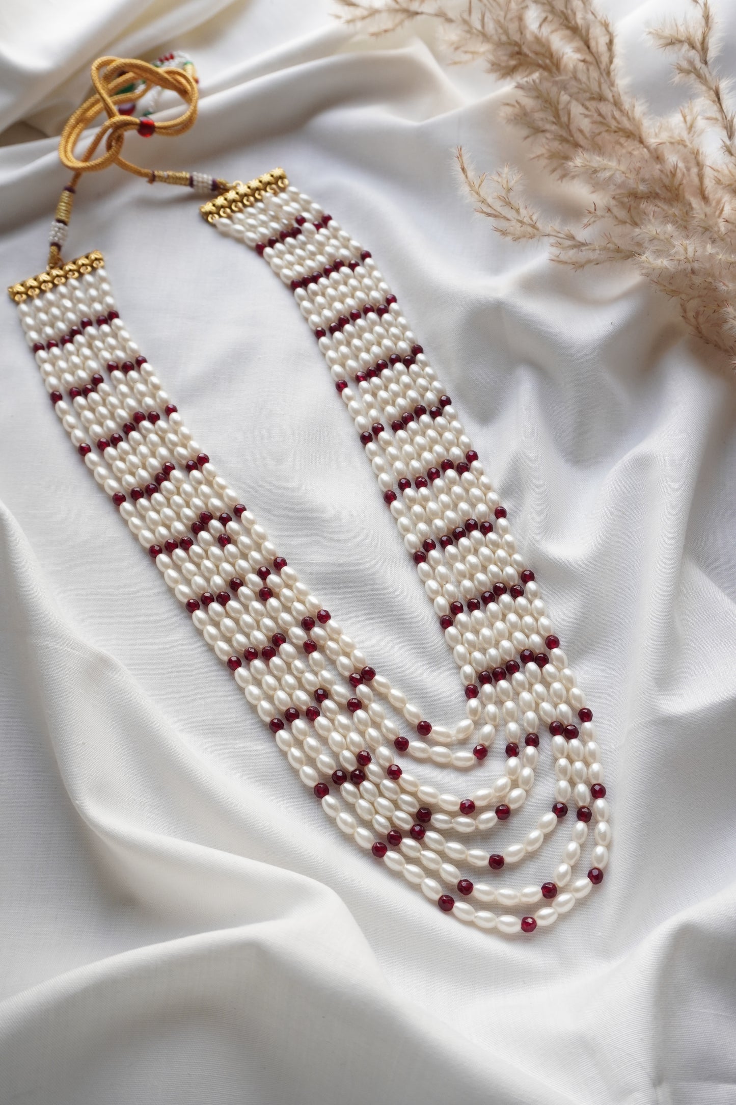 Zeyraan Pearls and Stones Necklace
