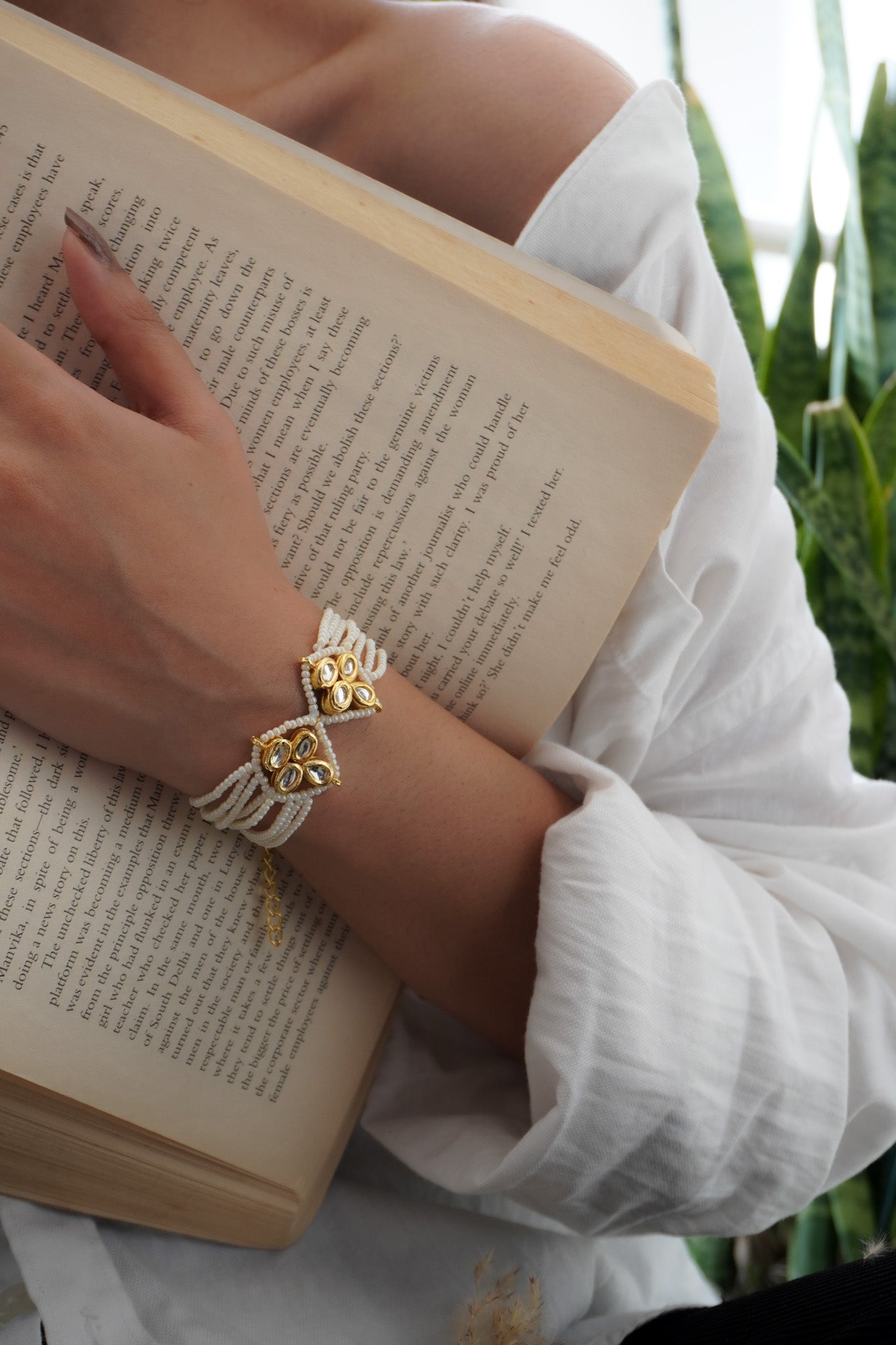 Sumaiya Kundan and Pearls Bracelet