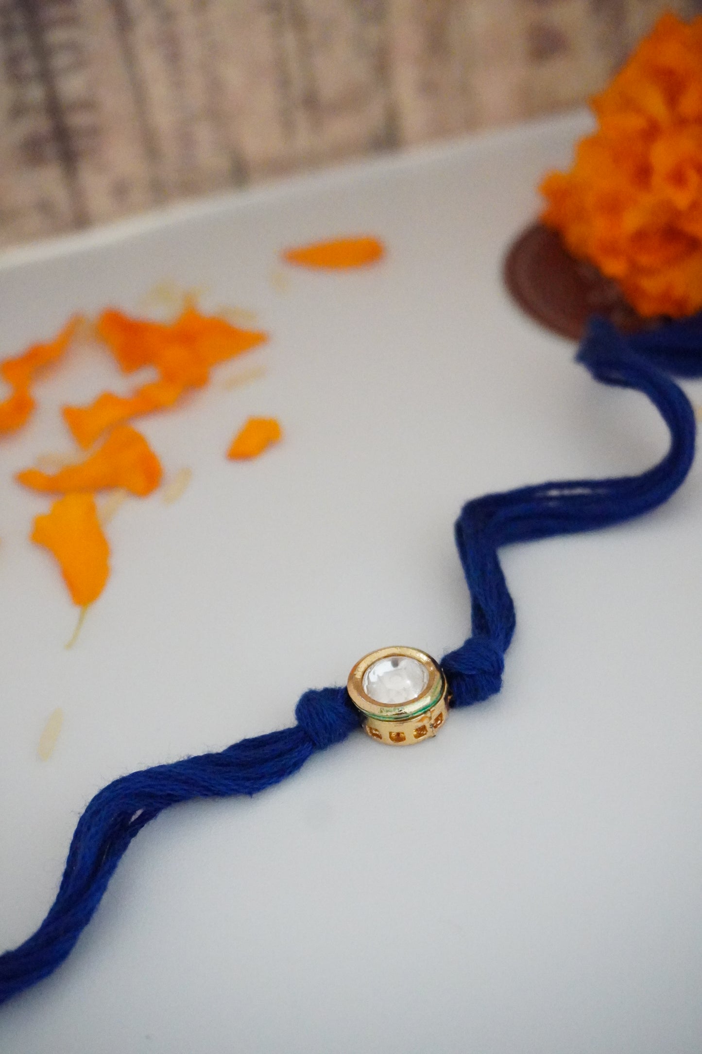 Sanskriti Kundan Rakhi