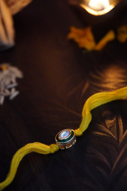 Aarambh Kundan Rakhi