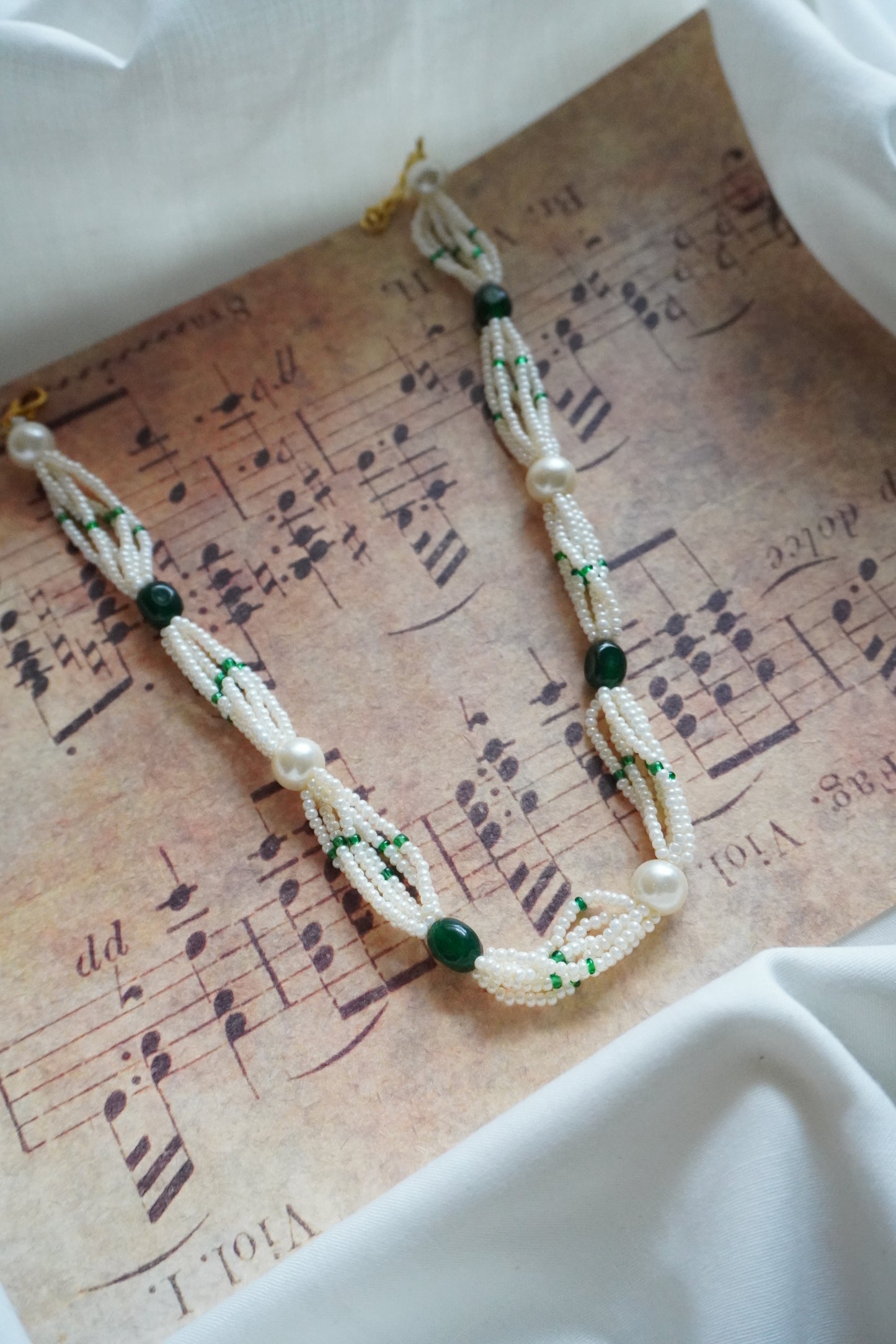 Damishi Pearl Choker Necklace