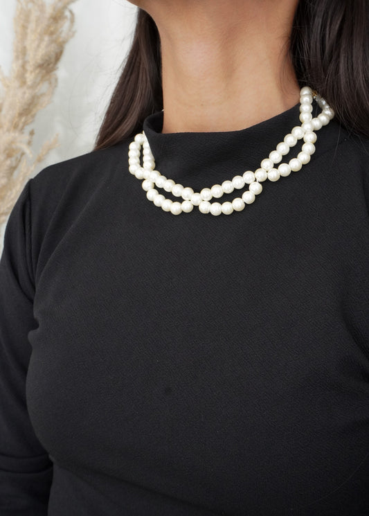 Sundari Pearls Necklace