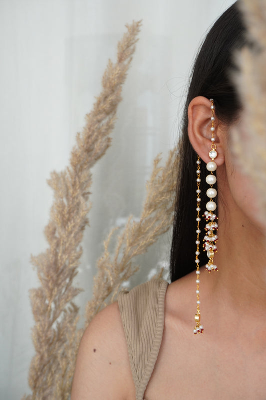 Vilakshana Kundan and Pearls earrings