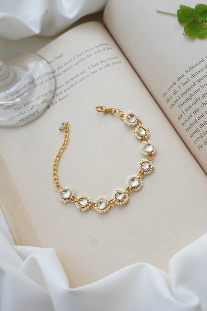 Tanirika Kundan Bracelet