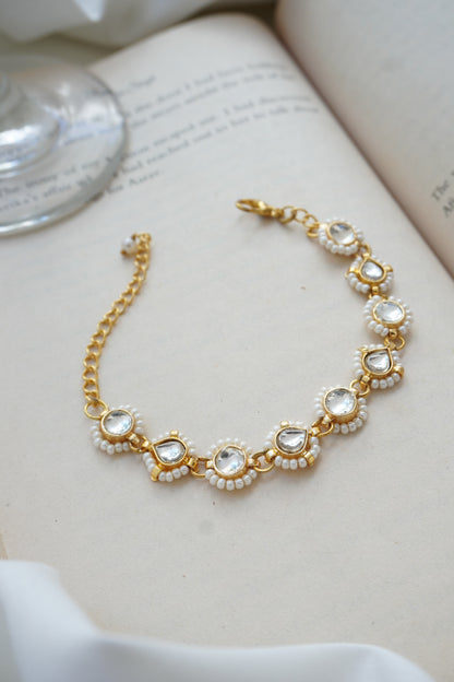 Tanirika Kundan Bracelet