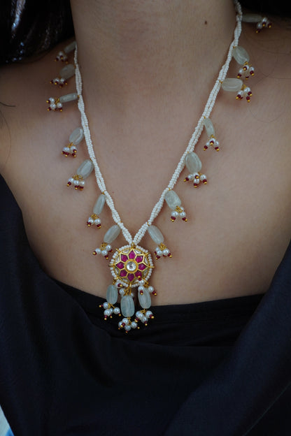 Advika Kundan and Stones necklace