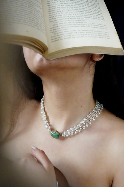 Mystic Bloom Pearls Necklace