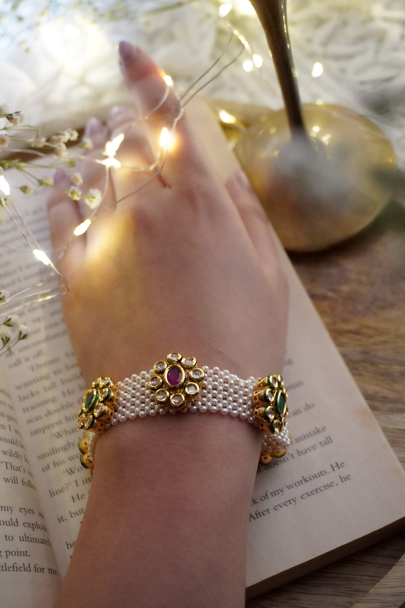 Nizam kundan and pearls bracelet