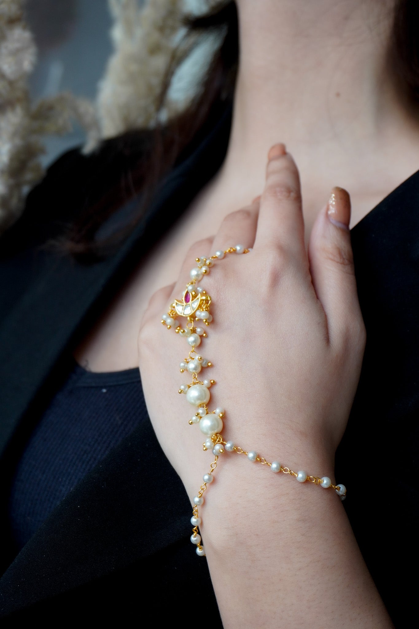 Radhika Kundan & Pearl Hath Phool