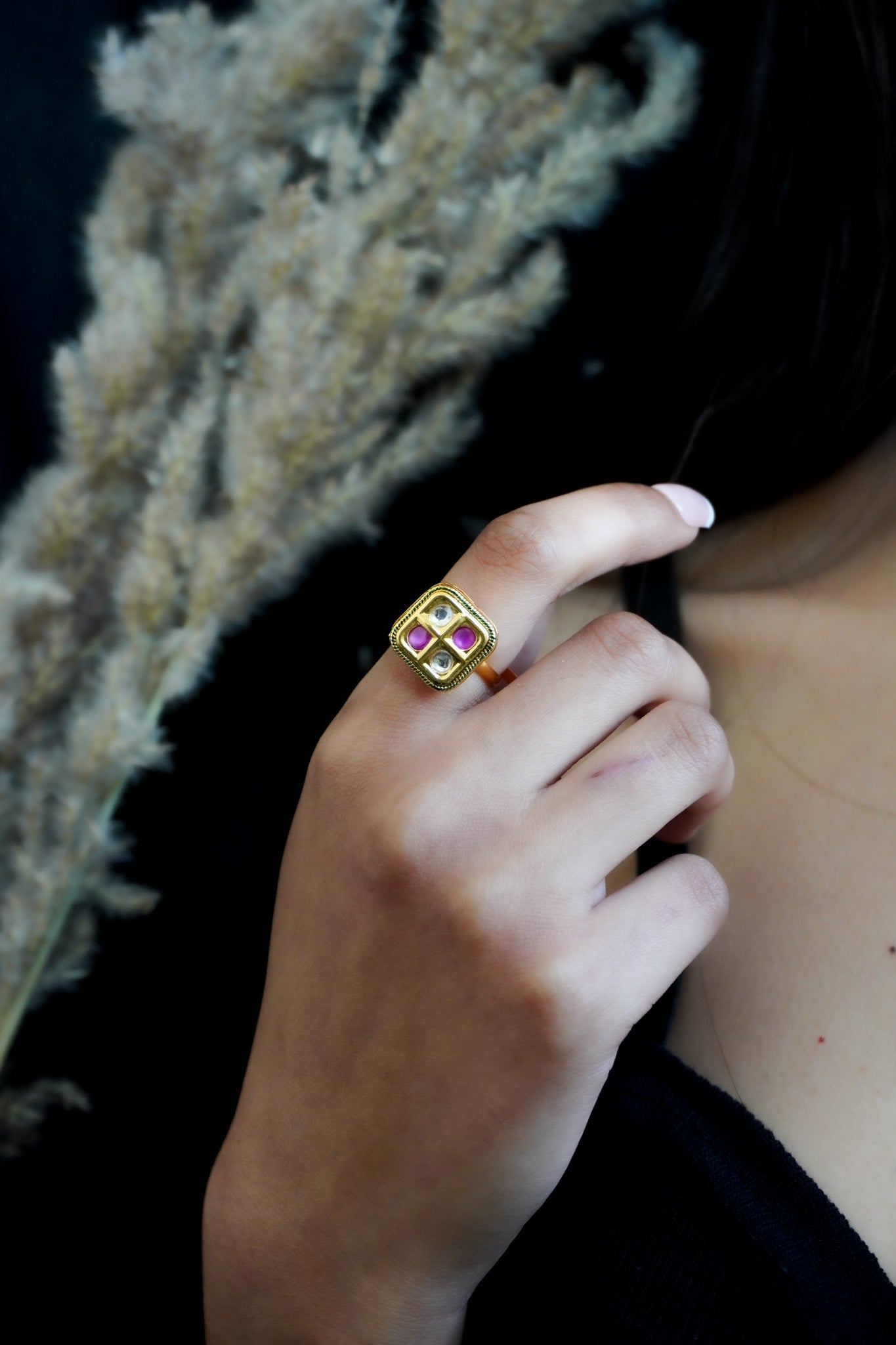 Radiant Edge Kundan Ring