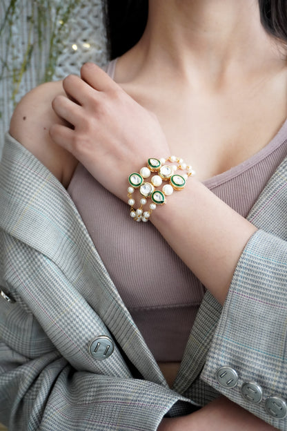 Sima Kundan and Pearl Bracelet