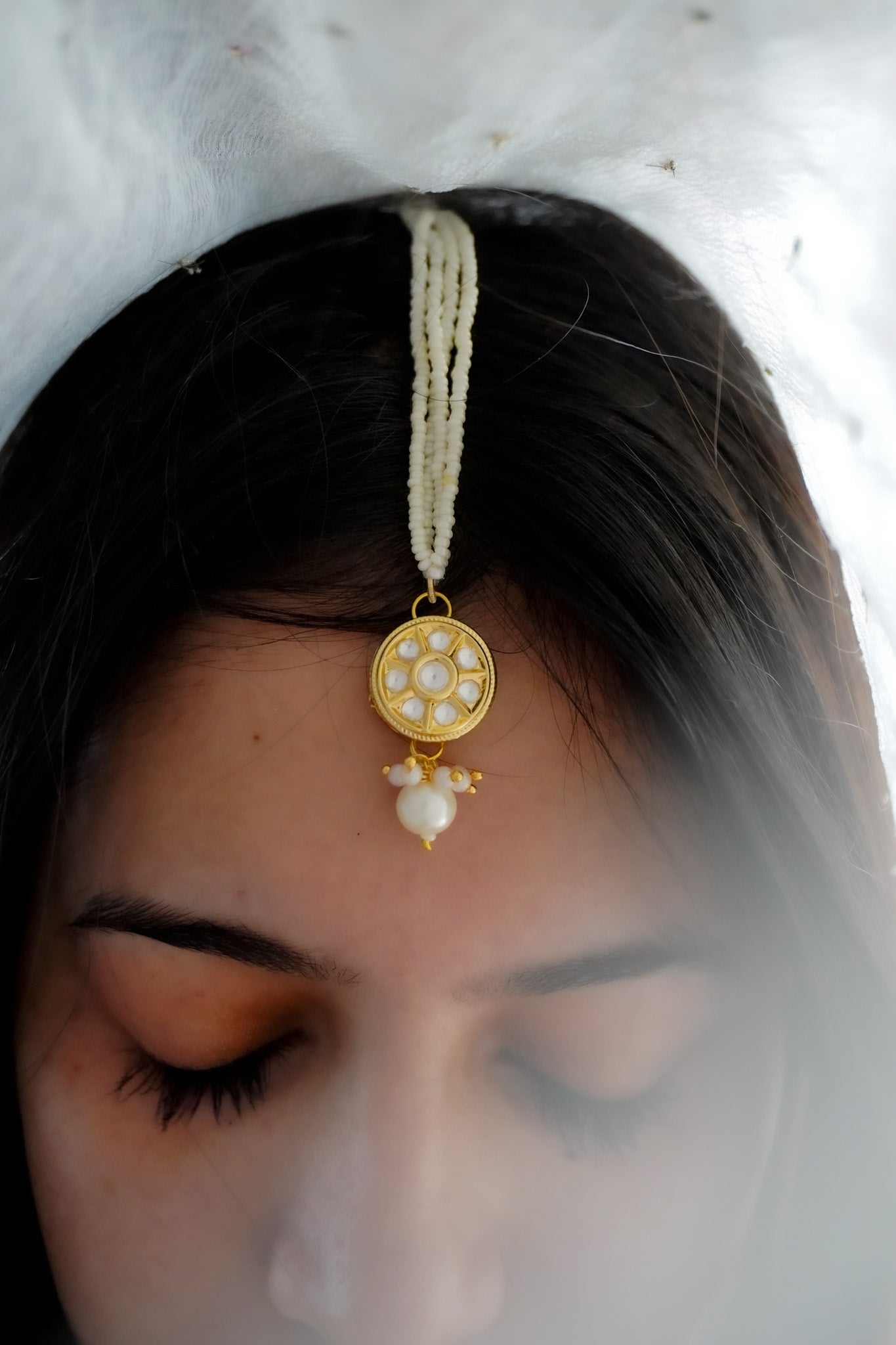 Sultana Kundan Maangtikka