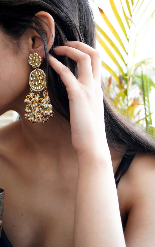 Suras Kundan and Pearl Earrings